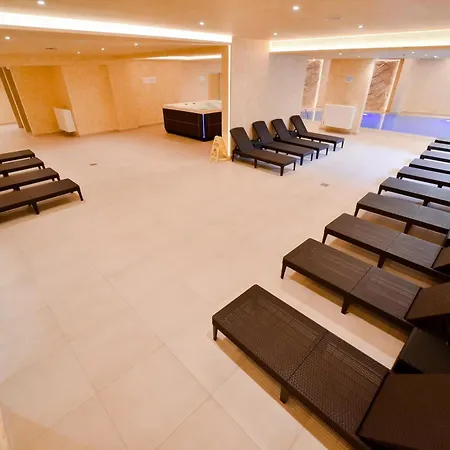 Vrata 11 Wellness & Apartamento