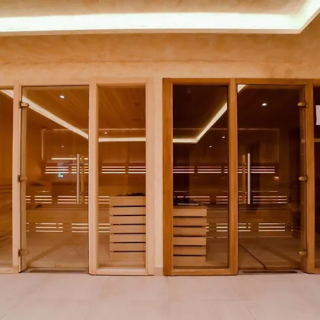 Vrata 11 Wellness & *