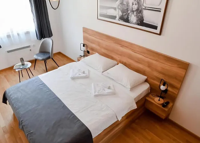 아파트 Vrata 11 Wellness &