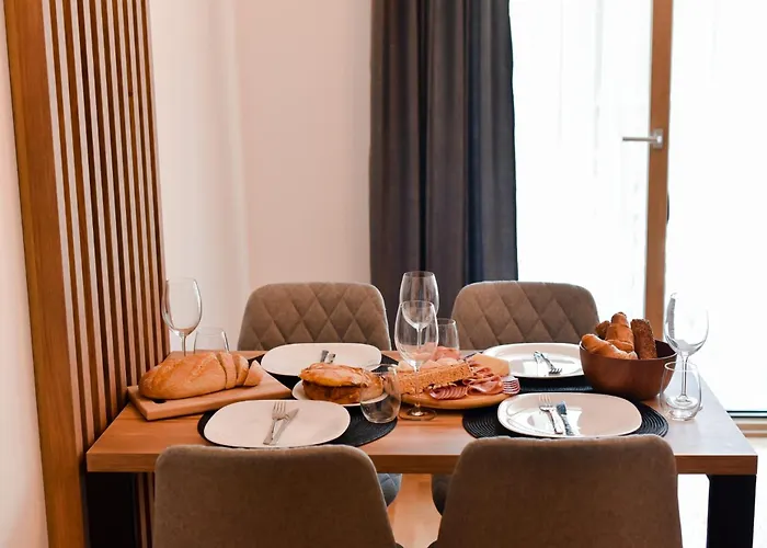 아파트 Vrata 11 Wellness & 즐라티보